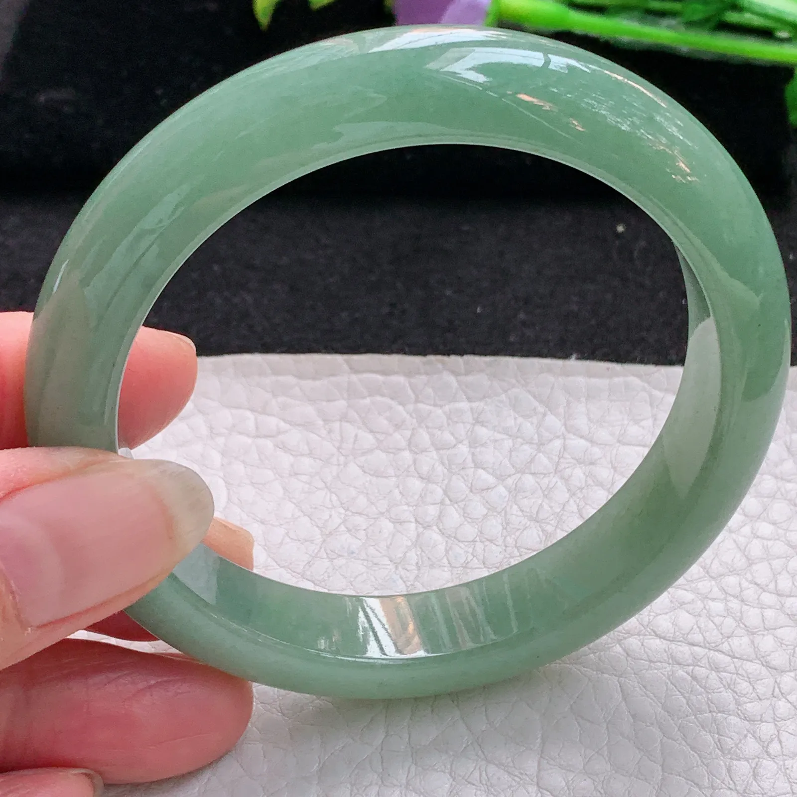 nr实拍58*12*9平安镯 天然缅甸翡翠满绿细润玉手镯宽边玉手环