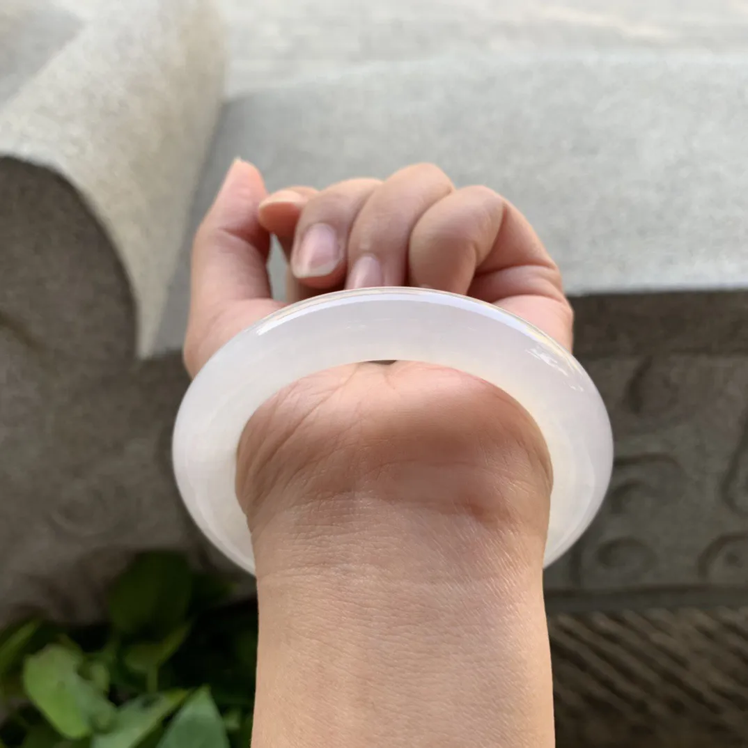 圈口 55.7-11.1【高冰白圆条手镯】圆条55 56可戴