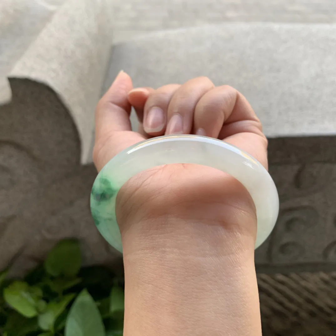 小圈口53.8-9.4 【冰飘绿圆条手镯】圆条53 54可戴