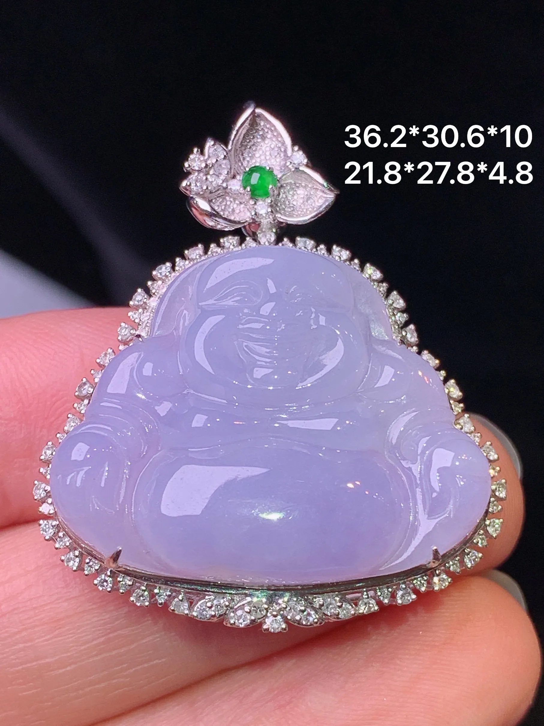 18k金钻镶嵌紫罗兰佛公吊坠 玉质细腻 色泽艳丽清新 整体尺寸36.2*30.6*10