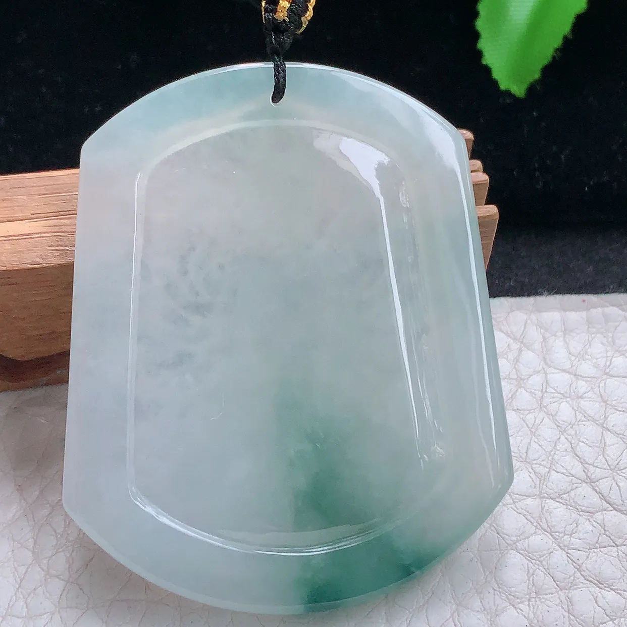 kh实拍53*43.8*5.6缅甸翡翠精雕飘花千手观音 生肖守护神玉吊坠 玉挂件