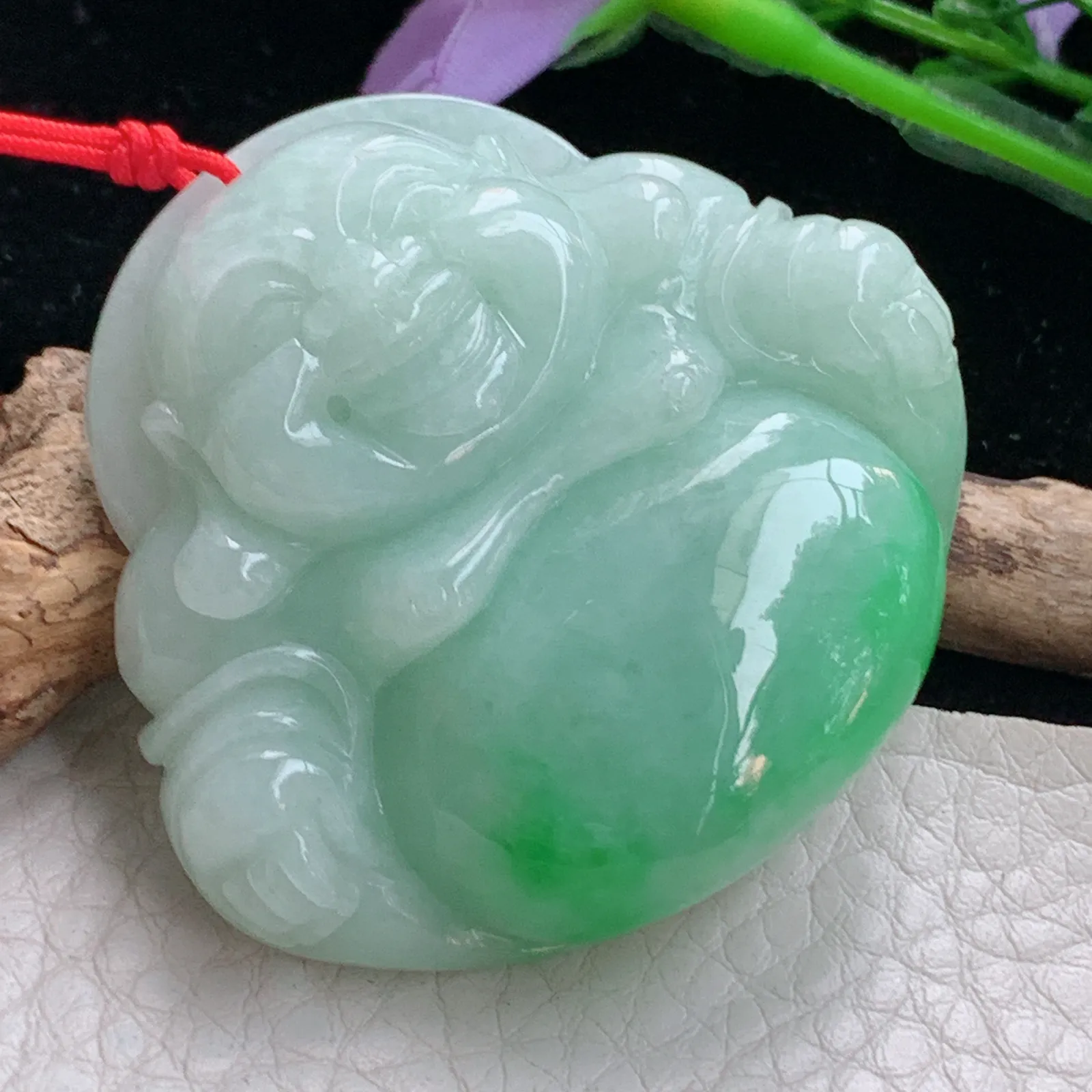 zen实拍44.5*48.3*12天然缅甸翡翠飘绿大佛公 弥勒佛玉吊坠 毛衣坠