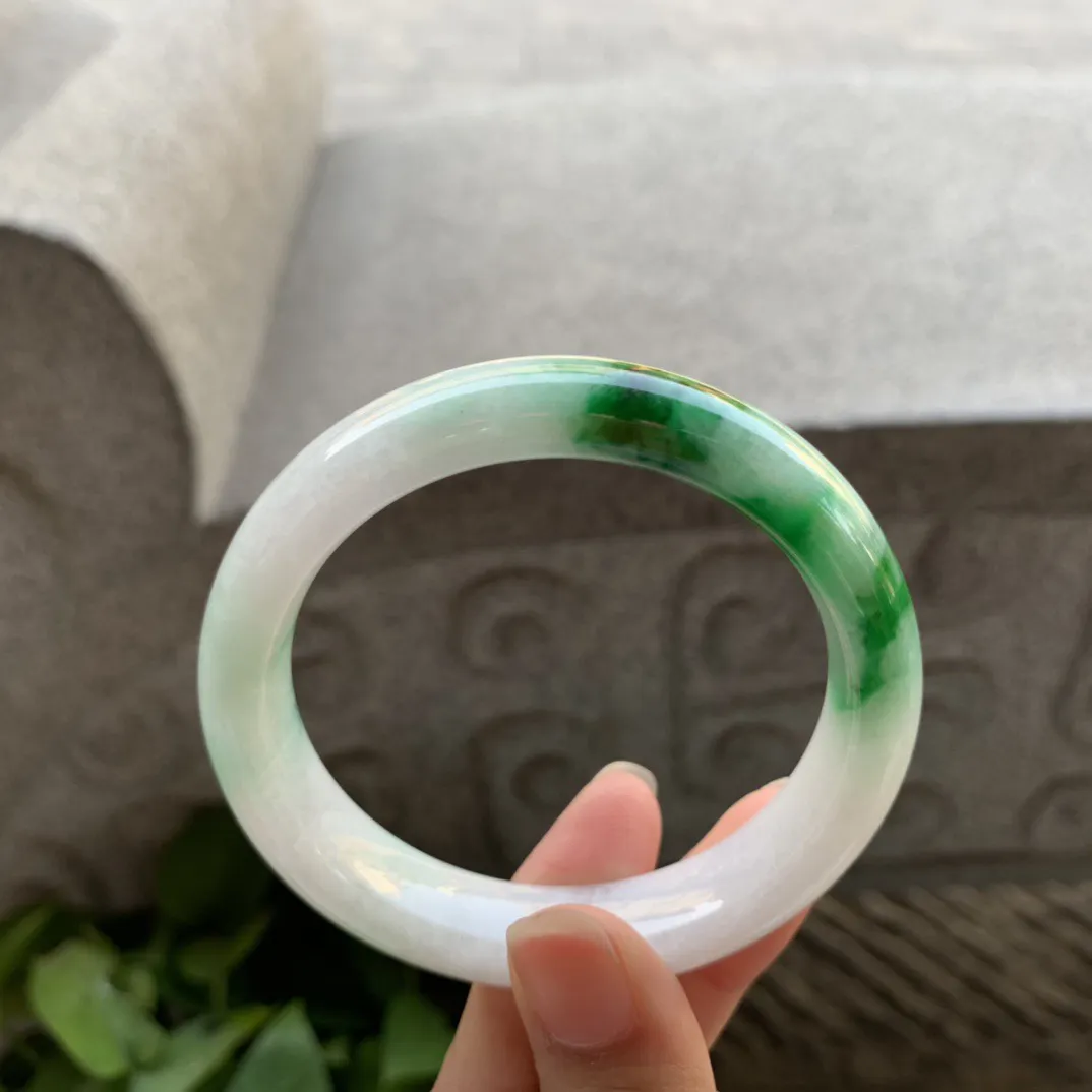 圈口55.2-12.4-8.6 【飘辣绿正圈手镯】正圈55 56可戴