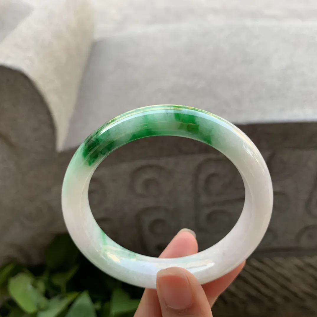 圈口55.2-12.4-8.6 【飘辣绿正圈手镯】正圈55 56可戴