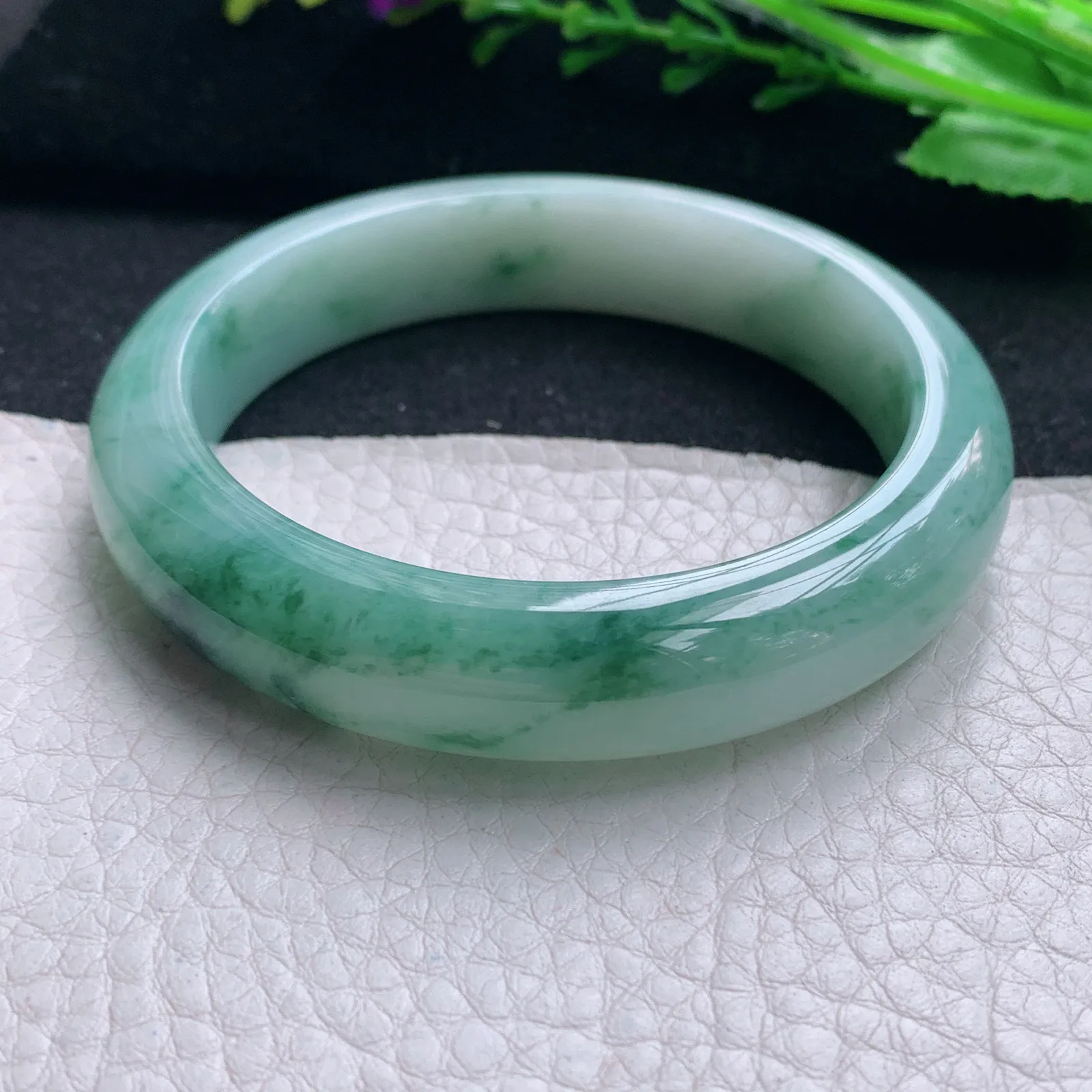 ym实拍56.8*12.8*8.6平安镯 天然缅甸翡翠飘花玉手镯灵动宽边玉手环
