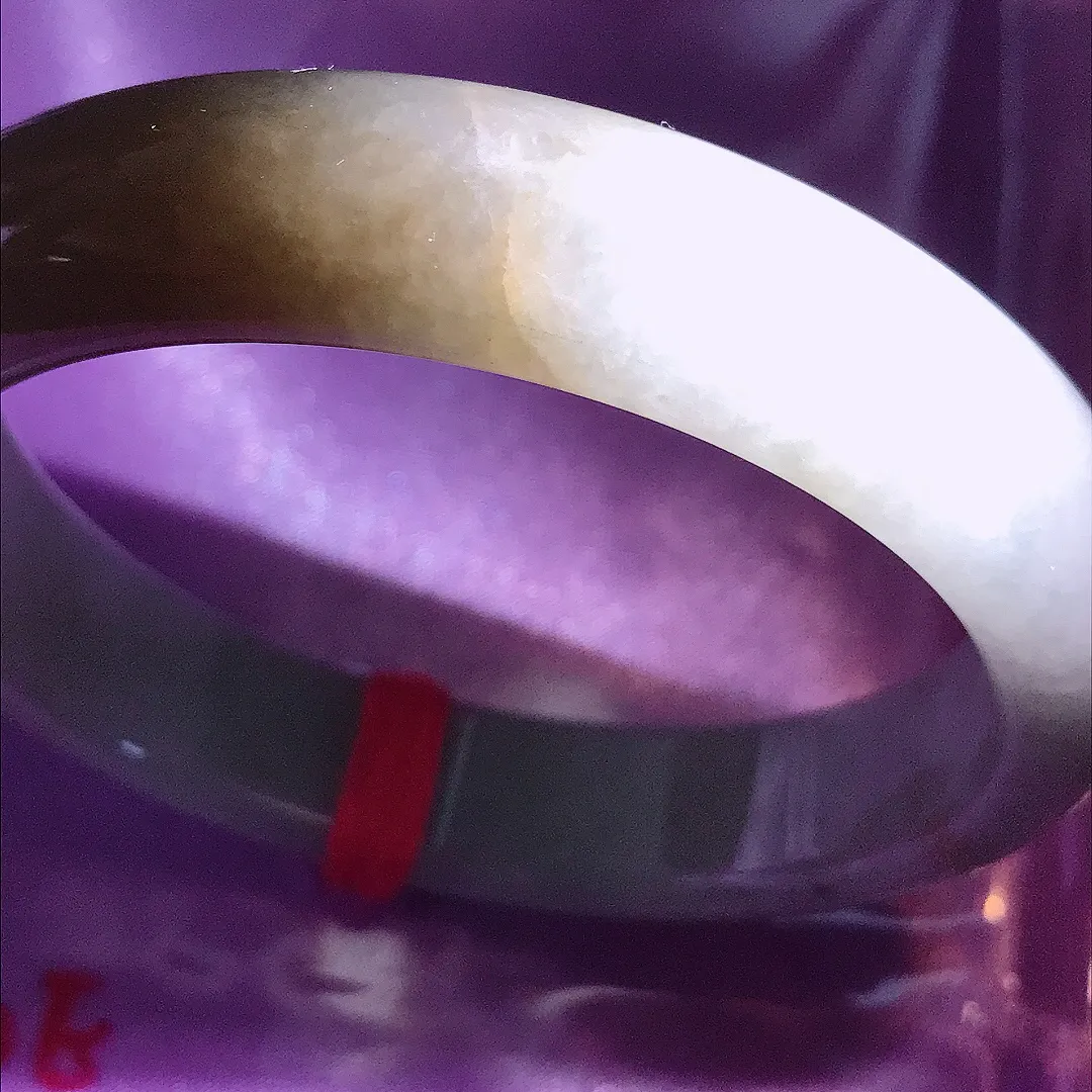 实拍A货翡翠53/12.2/7.8老坑精美特色黄翡手镯宽边翡翠玉镯女款