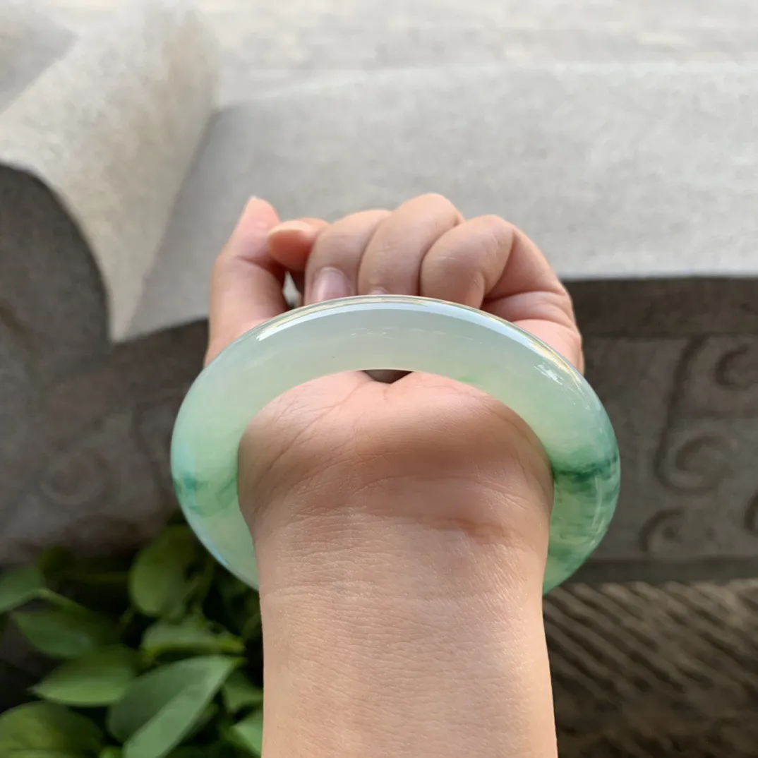 圈口57-11.6 【冰飘绿圆条手镯】圆条57 58可戴