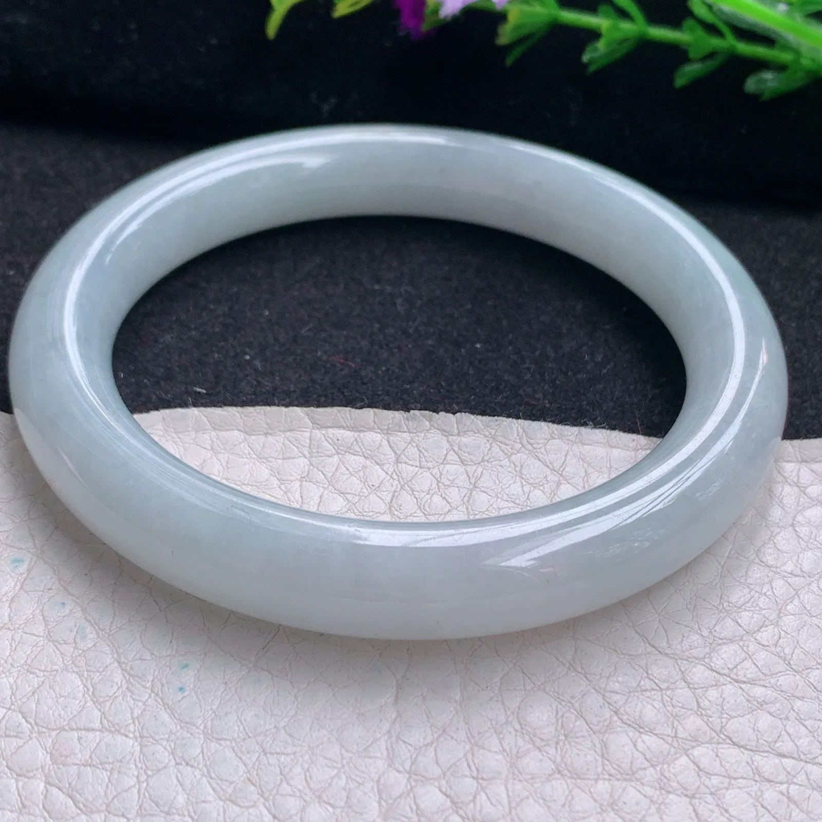 js实拍58.5*10.3*9.3美人镯 天然缅甸翡翠清爽水润玉手镯圆条叮当镯