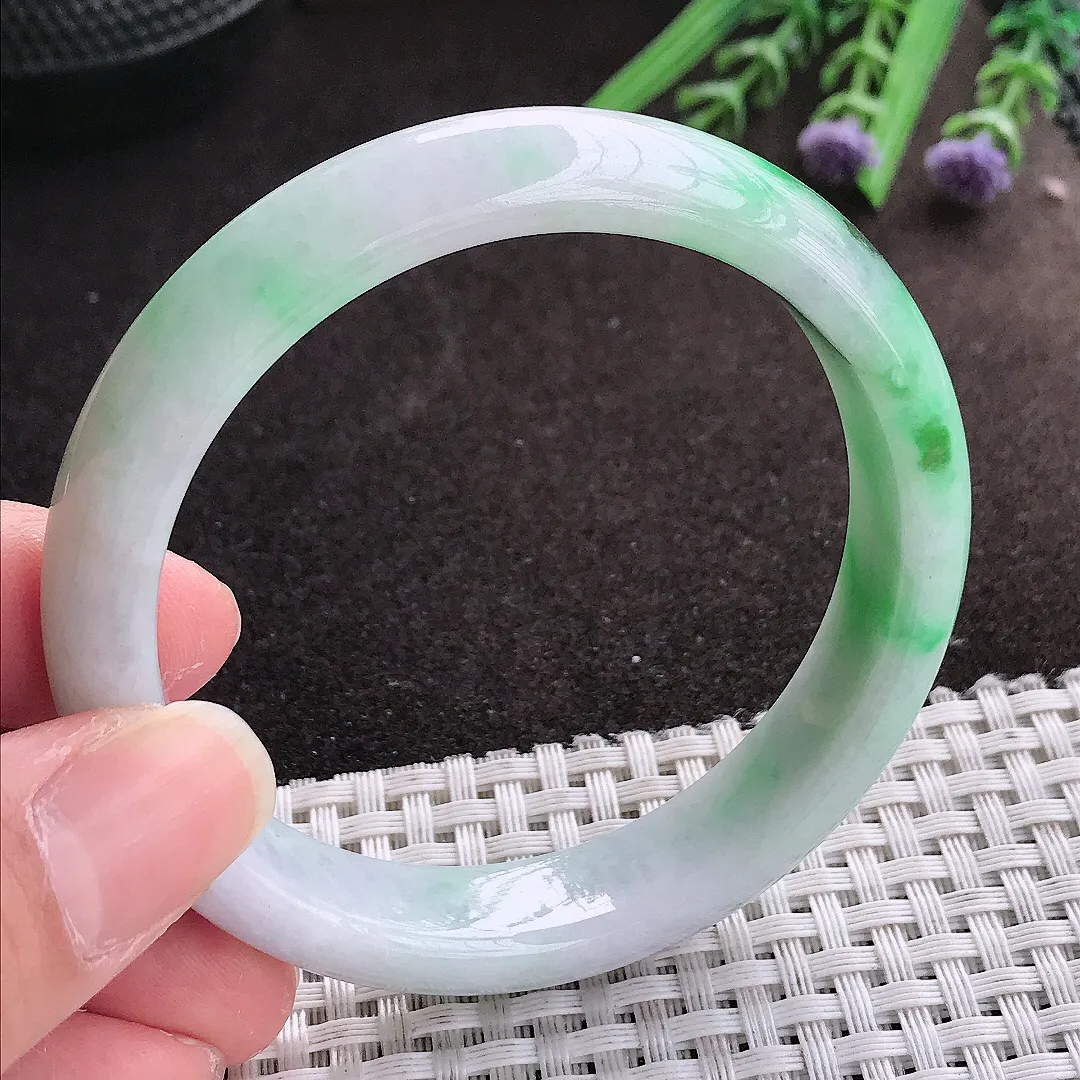 实拍A货翡翠56.5/12.3/7.8老坑精美飘阳绿手镯宽边翡翠玉镯女款