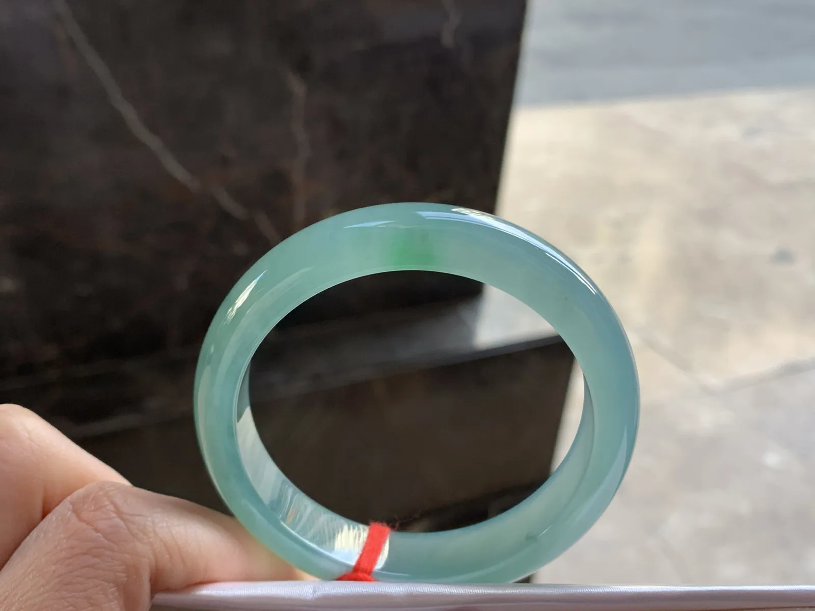 53.5-12.3-7.5

蓝水手镯^_^鲜艳