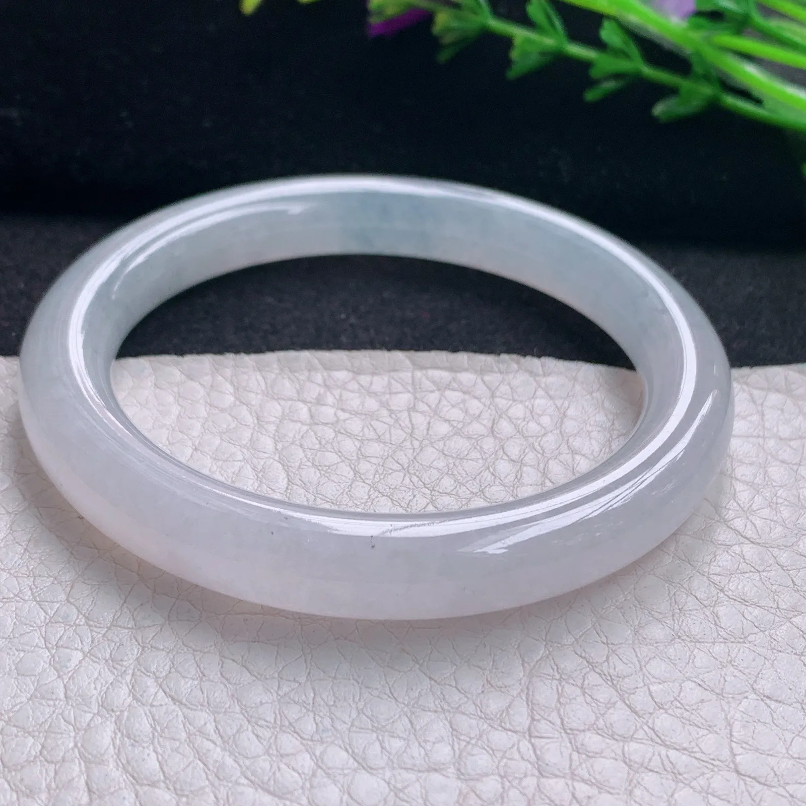 nr实拍56*9.3美人镯 天然缅甸翡翠冰纯玉手镯 圆条美人镯