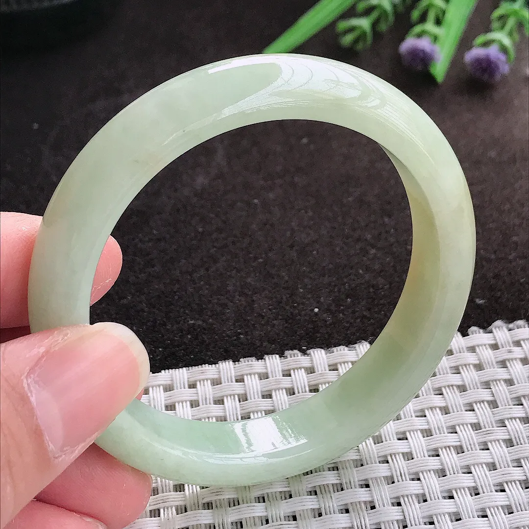 实拍A货翡翠53/12.2/7.8老坑精美特色黄翡手镯宽边翡翠玉镯女款