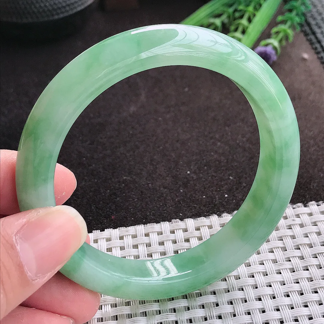 实拍A货翡翠60/12.5/8.8老坑冰胶果冻芙蓉种满绿手镯宽边翡翠玉镯女款