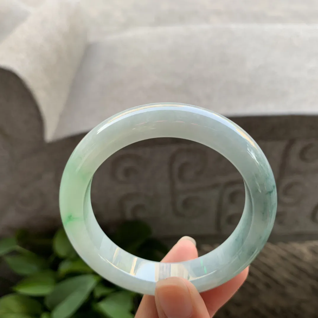 圈口54.4-12.8-9.1 【阳绿飘花正圈手镯】正圈54 55可戴