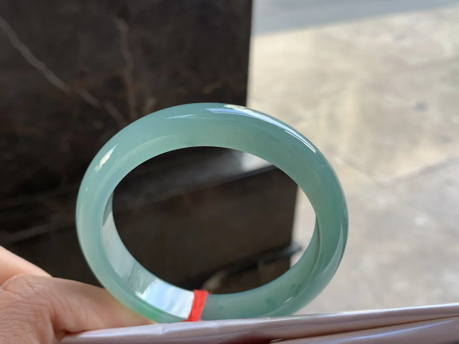 53.5-12.3-7.5

蓝水手镯^_^鲜艳