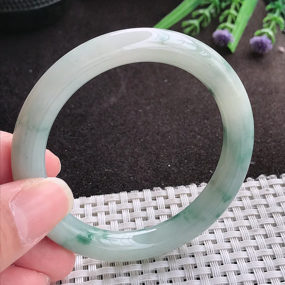 实拍A货翡翠53.8/9.3/9.1老坑冰润飘花圆条手镯翡翠玉镯女款