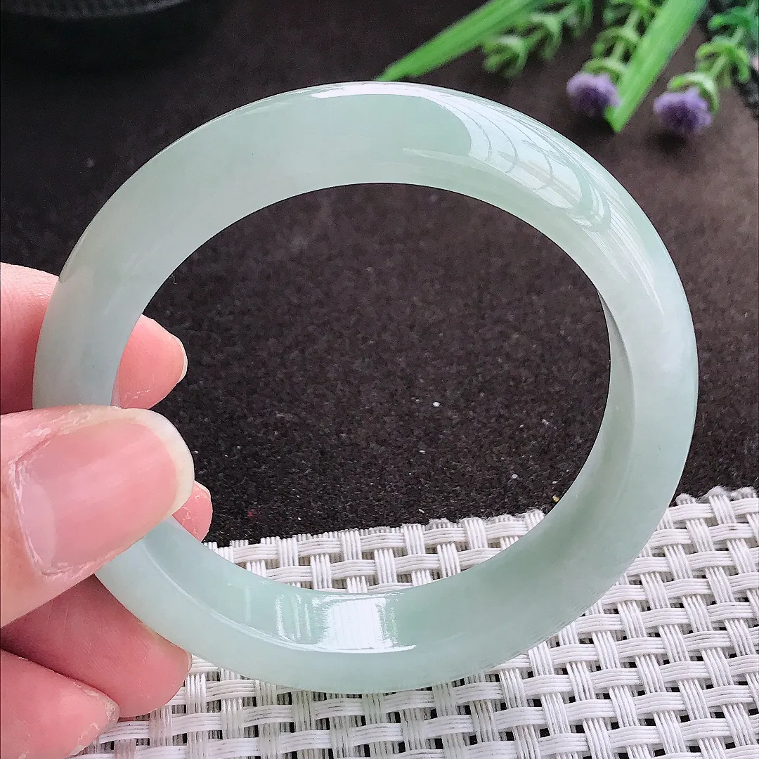 实拍A货翡翠55/13.3/8.5老坑冰纯起胶冰晴手镯宽边翡翠玉镯女款