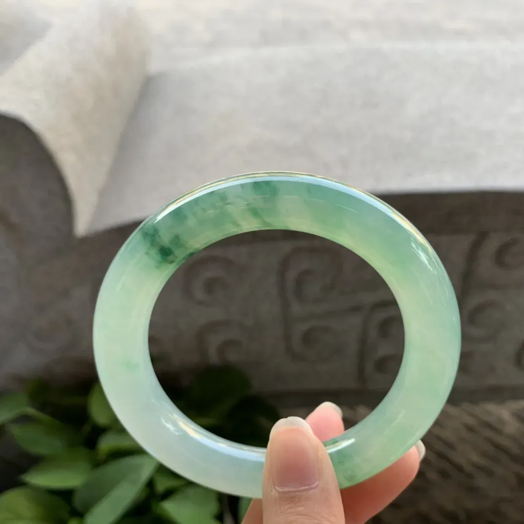 圈口57-11.6 【冰飘绿圆条手镯】圆条57 58可戴