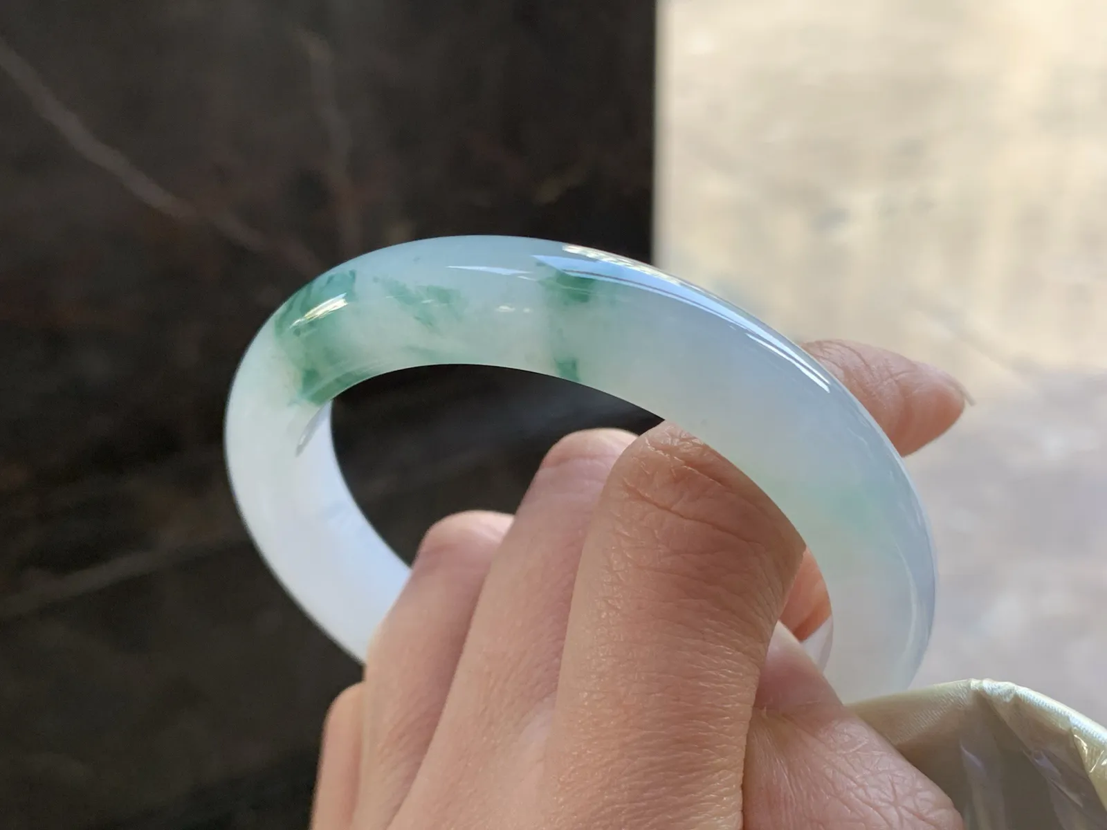 54.5-10.4-8.5

蓝花手镯^_^飘花灵韵