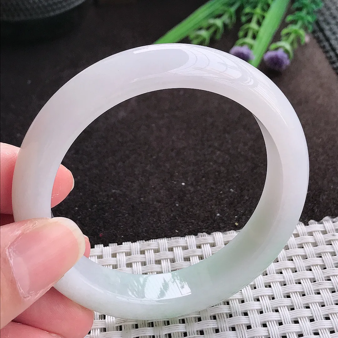 实拍A货翡翠55.5/12.8/8.5老坑冰润起胶浅绿手镯宽边翡翠玉镯女款