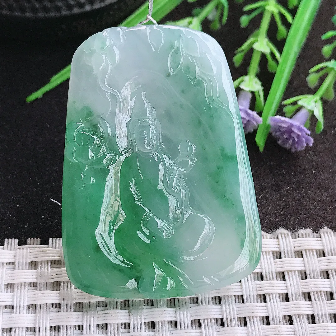 实拍A货翡翠48.6/35.3/5.6老坑冰胶果冻飘绿赐福观音吊坠翡翠玉观音挂件