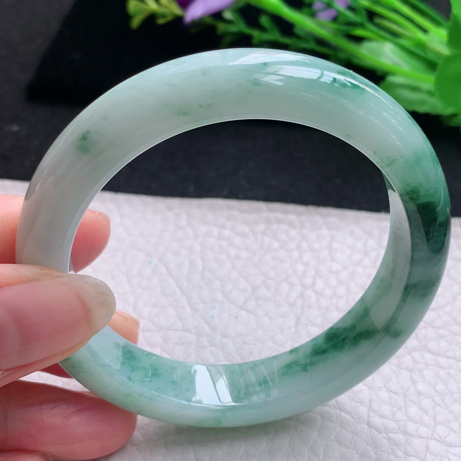 ym实拍56.8*12.8*8.6平安镯 天然缅甸翡翠飘花玉手镯灵动宽边玉手环