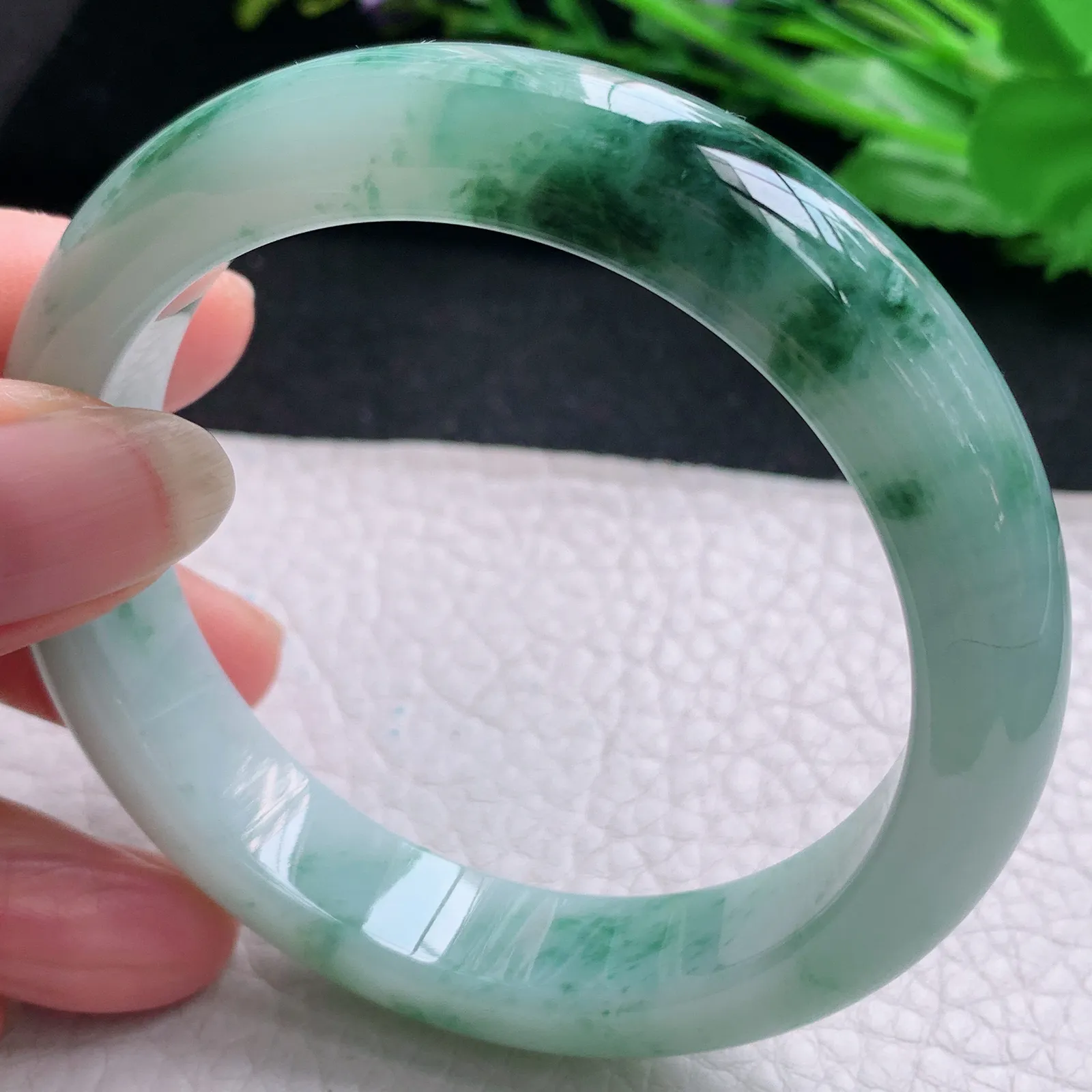 ym实拍56.8*12.8*8.6平安镯 天然缅甸翡翠飘花玉手镯灵动宽边玉手环