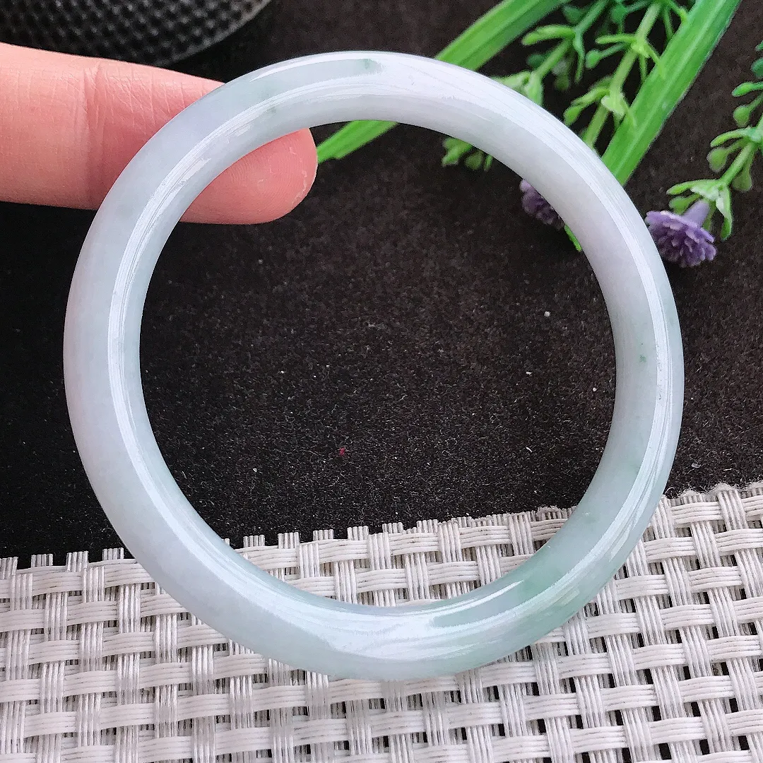 实拍A货翡翠54/6.8/7.7老坑秀气温润飘花圆条手镯细条翡翠玉镯女款