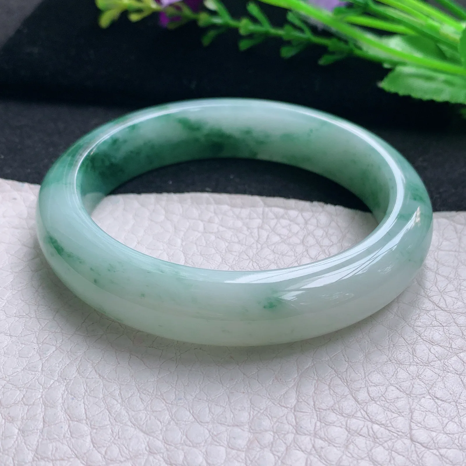 ym实拍56.8*12.8*8.6平安镯 天然缅甸翡翠飘花玉手镯灵动宽边玉手环