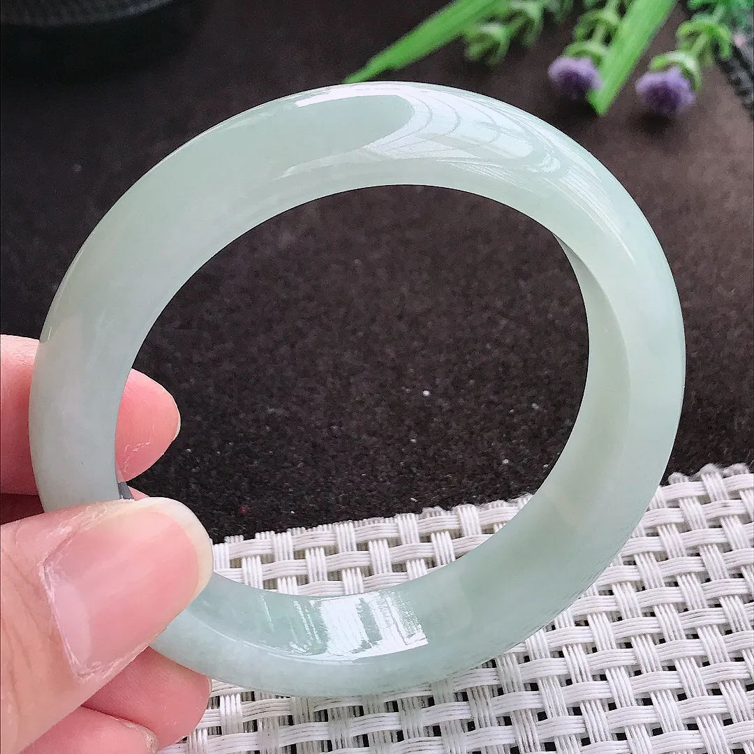 实拍A货翡翠55/13.3/8.5老坑冰纯起胶冰晴手镯宽边翡翠玉镯女款