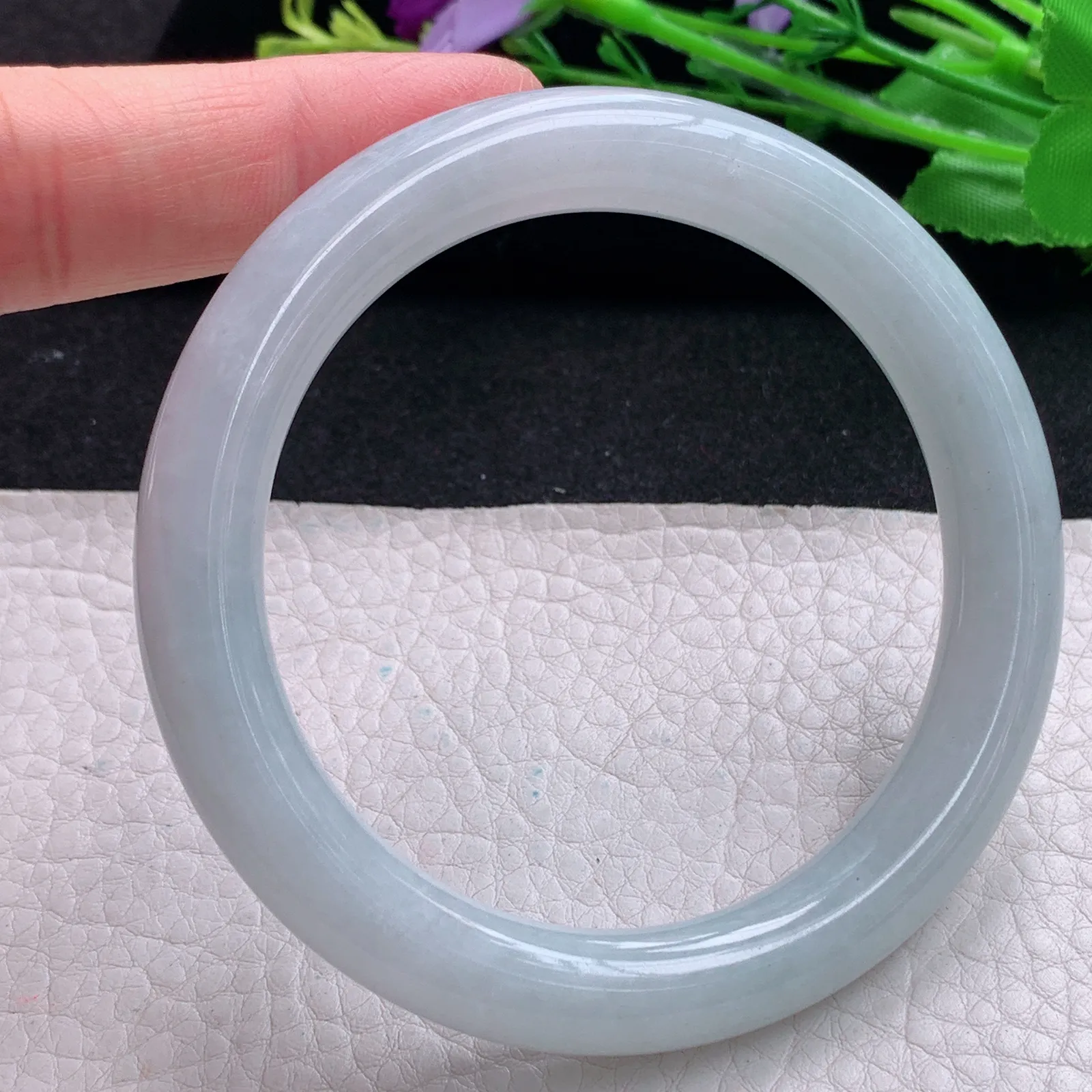 js实拍58.5*10.3*9.3美人镯 天然缅甸翡翠清爽水润玉手镯圆条叮当镯