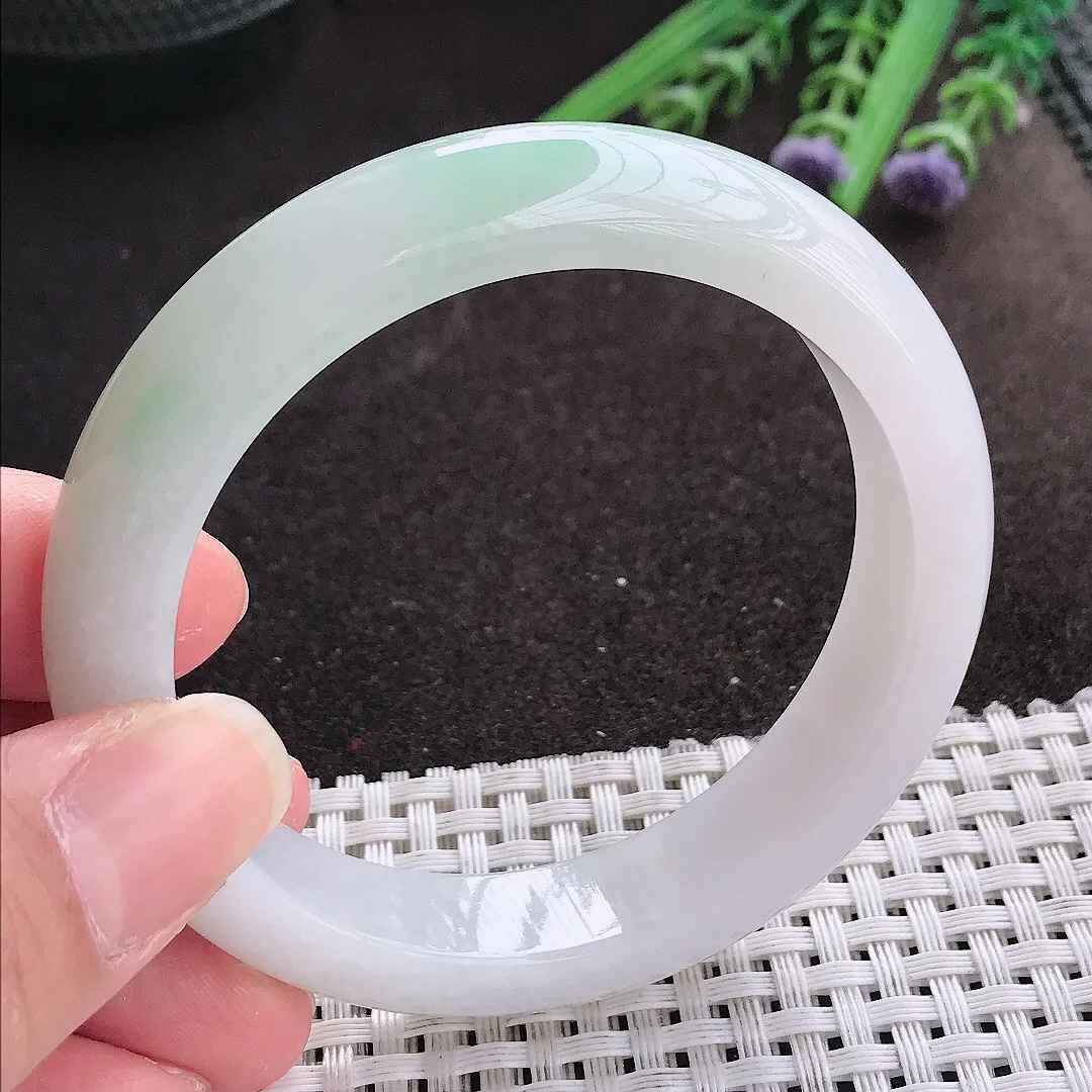 实拍A货翡翠55.5/12.8/8.5老坑冰润起胶浅绿手镯宽边翡翠玉镯女款