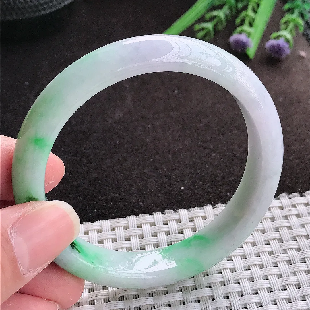 实拍A货翡翠56.5/12.3/7.8老坑精美飘阳绿手镯宽边翡翠玉镯女款