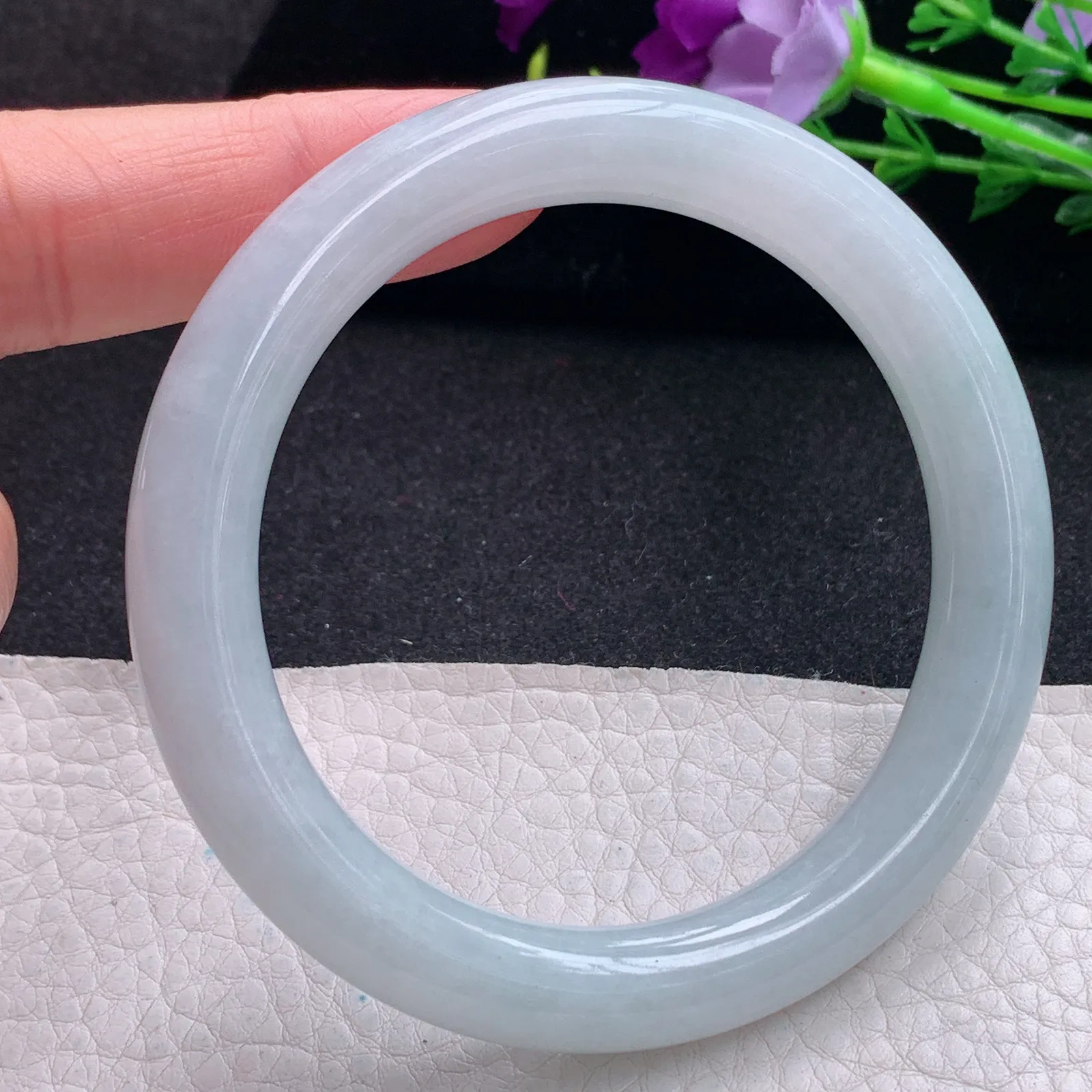 js实拍58.5*10.3*9.3美人镯 天然缅甸翡翠清爽水润玉手镯圆条叮当镯