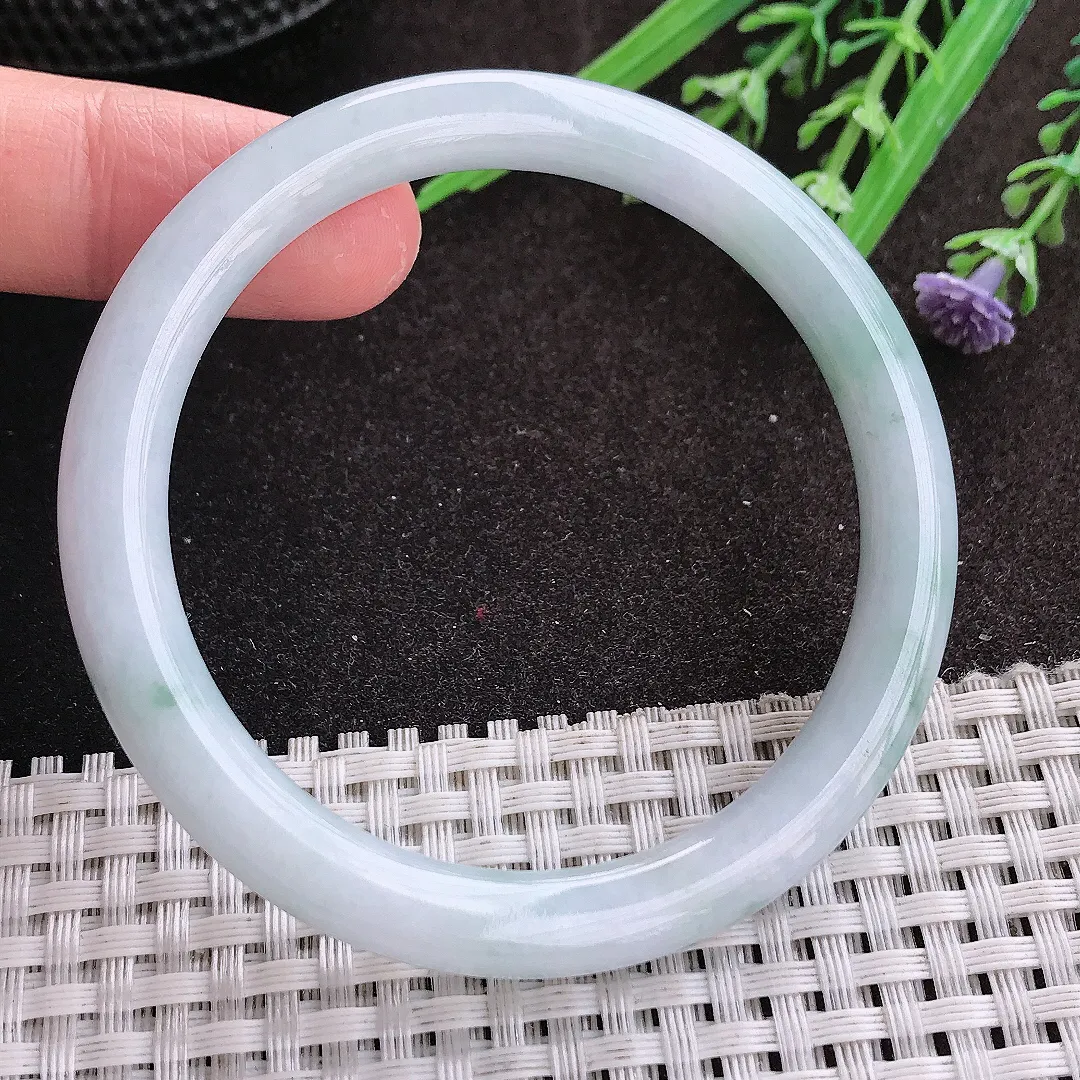 实拍A货翡翠54/6.8/7.7老坑秀气温润飘花圆条手镯细条翡翠玉镯女款