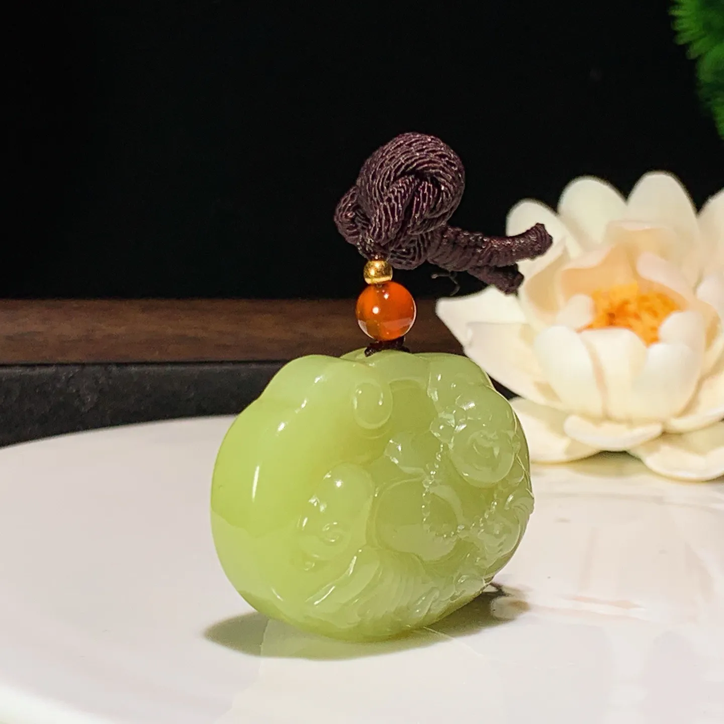 新疆和田玉若羌黄口料佛引福来挂件 尺寸30/39/15重36克 玉质细腻油润 底色纯净 脂粉好，品质好。lt260114