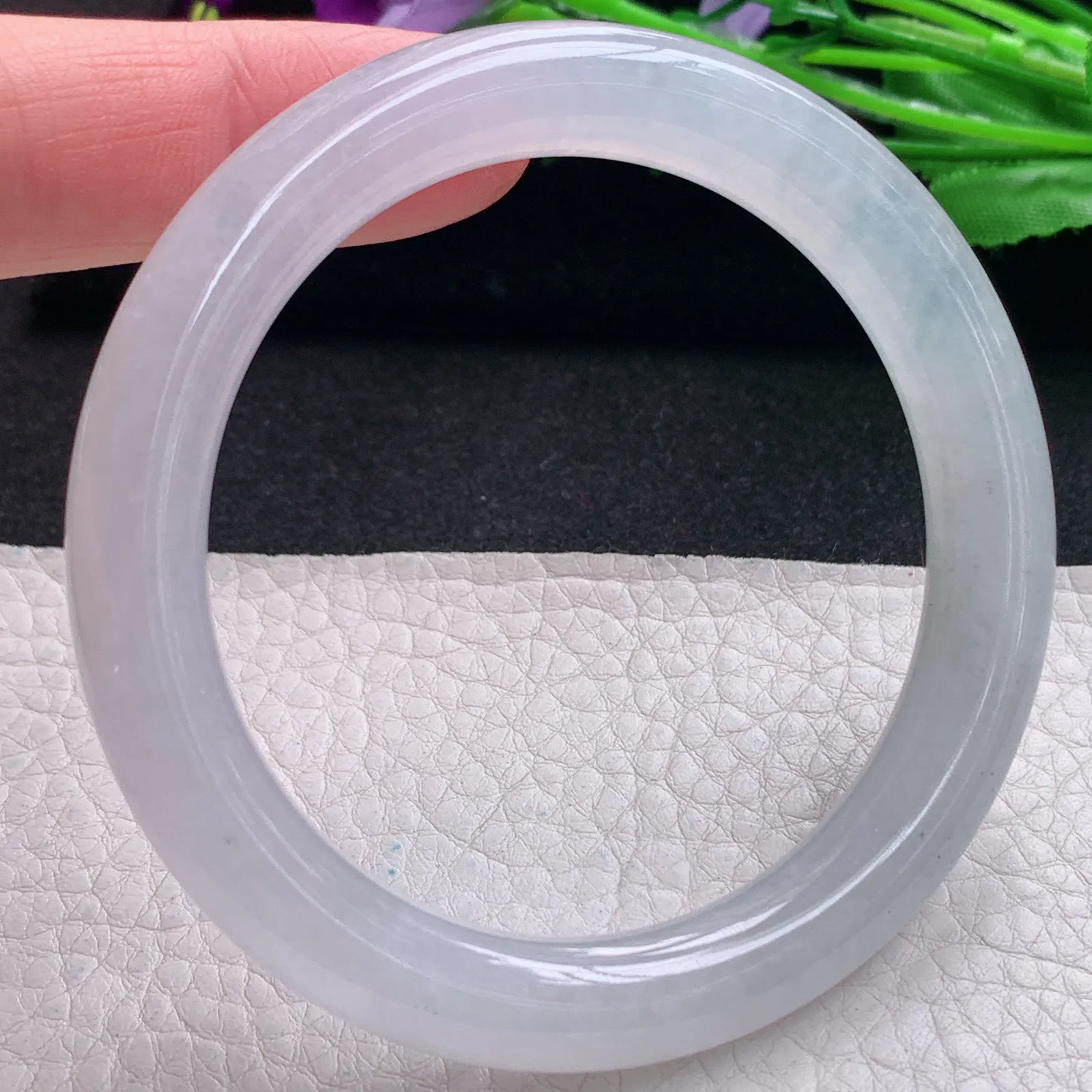 nr实拍56*9.3美人镯 天然缅甸翡翠冰纯玉手镯 圆条美人镯