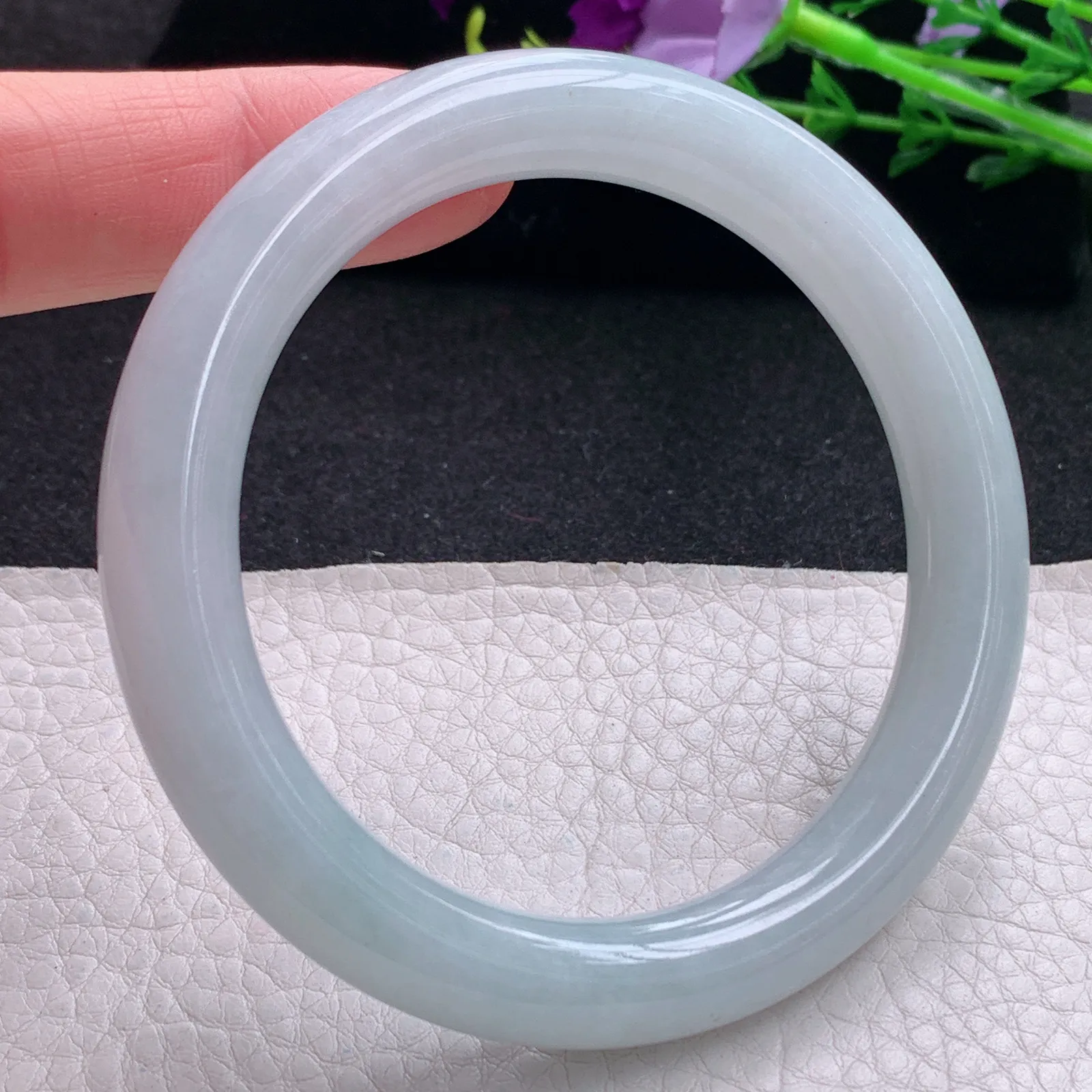 js实拍58.5*10.3*9.3美人镯 天然缅甸翡翠清爽水润玉手镯圆条叮当镯