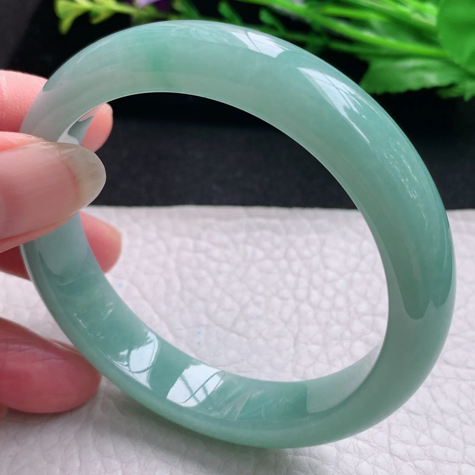 js实拍56*12.5*7.8平安镯 天然缅甸翡翠冰胶蓝韵水润玉手镯 宽边玉手环