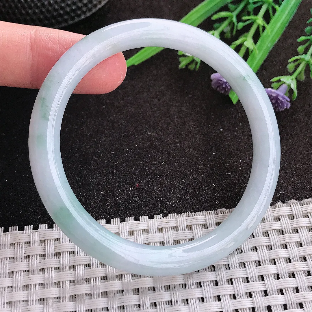 实拍A货翡翠54/6.8/7.7老坑秀气温润飘花圆条手镯细条翡翠玉镯女款
