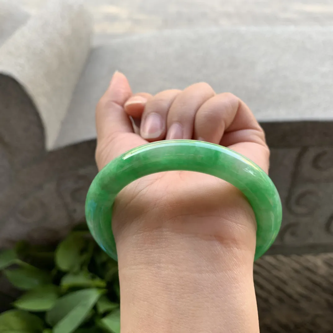 圈口54-10.4 【满绿圆条手镯】圆条54 55可戴
