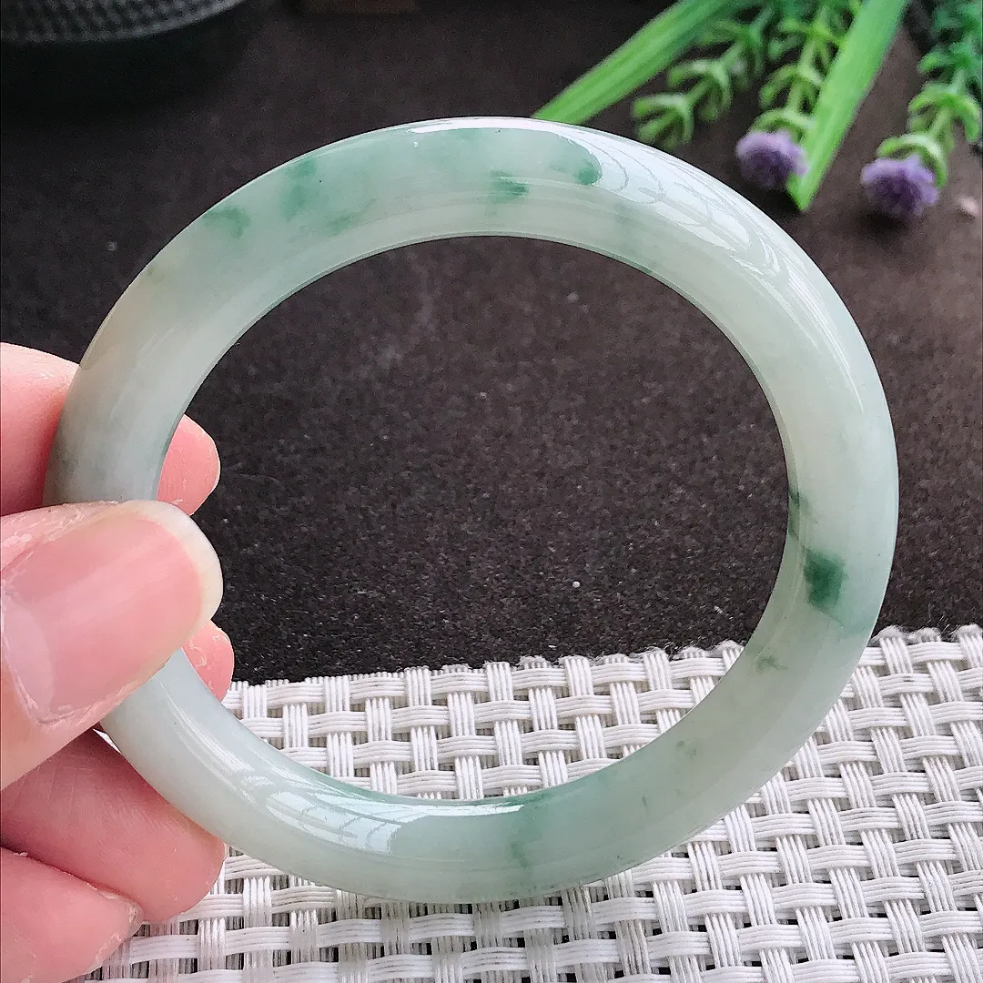 实拍A货翡翠53.8/9.3/9.1老坑冰润飘花圆条手镯翡翠玉镯女款