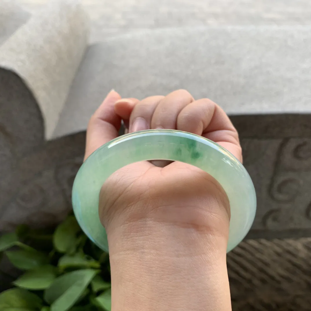 圈口57-11.6 【冰飘绿圆条手镯】圆条57 58可戴