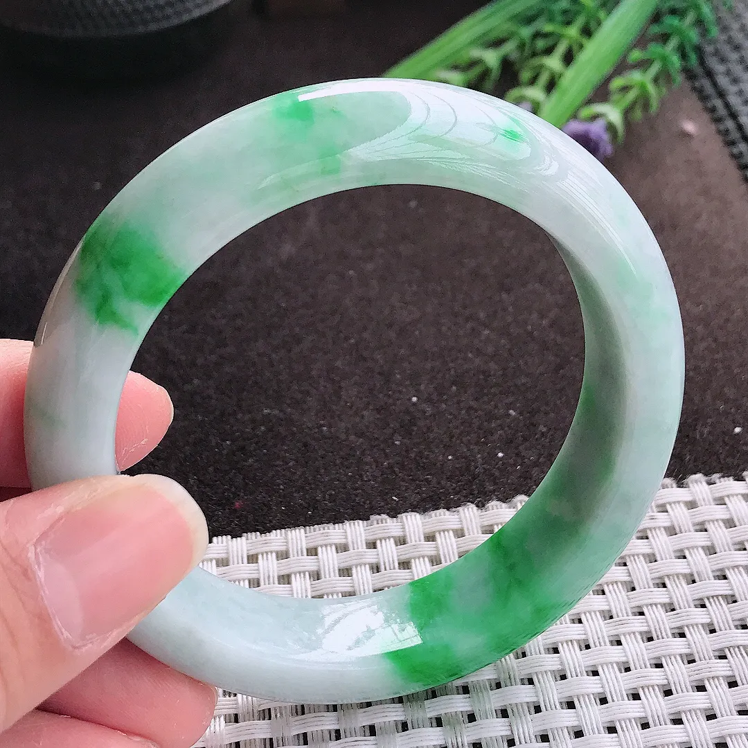 实拍A货翡翠57.5/15/9.7轮胎镯老坑精美飘阳绿辣绿手镯宽边翡翠玉镯女款