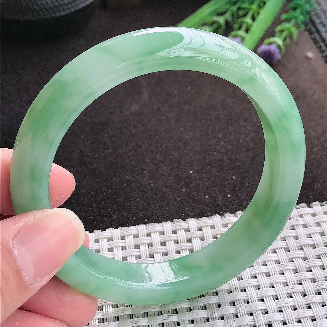 实拍A货翡翠60/12.5/8.8老坑冰胶果冻芙蓉种满绿手镯宽边翡翠玉镯女款