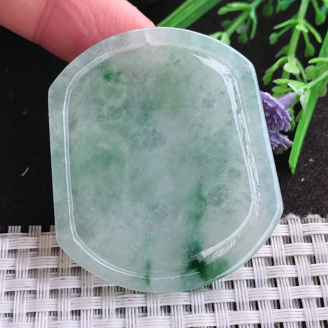 实拍A货翡翠49/42.7/4.3老坑冰胶水灵飘花生肖鸡牌吊坠翡翠挂件