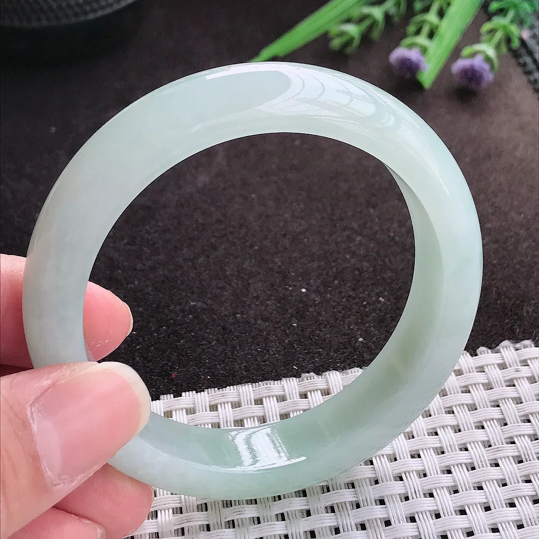实拍A货翡翠55/13.3/8.5老坑冰纯起胶冰晴手镯宽边翡翠玉镯女款