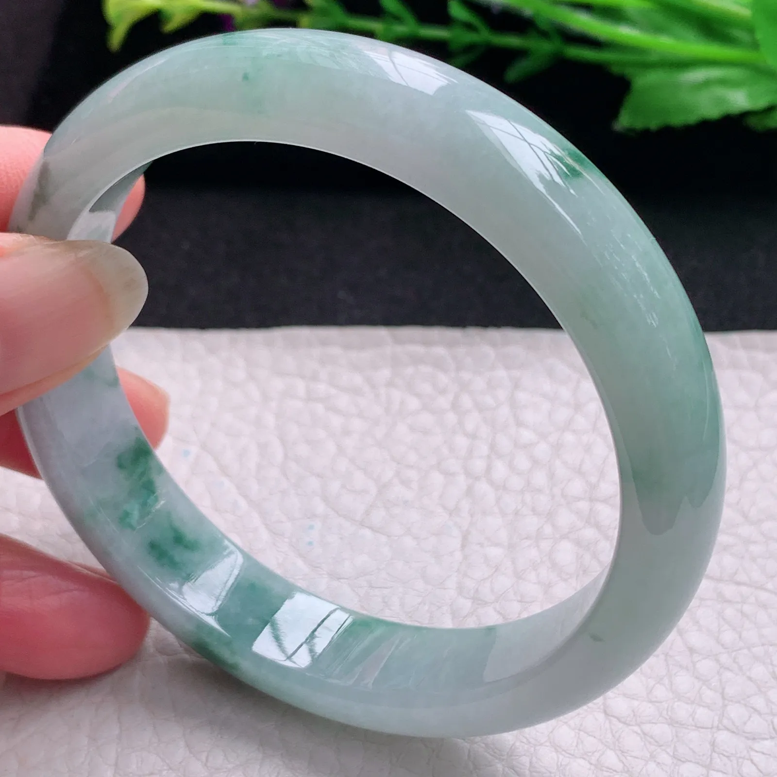 nr大圈口60*13*7.8平安镯 天然缅甸翡翠飘花灵动玉手镯 宽边玉手环