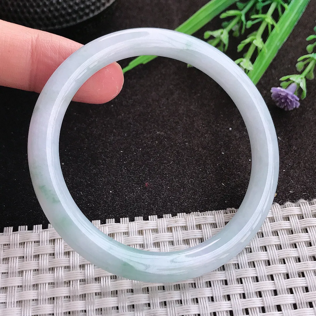 实拍A货翡翠54/6.8/7.7老坑秀气温润飘花圆条手镯细条翡翠玉镯女款