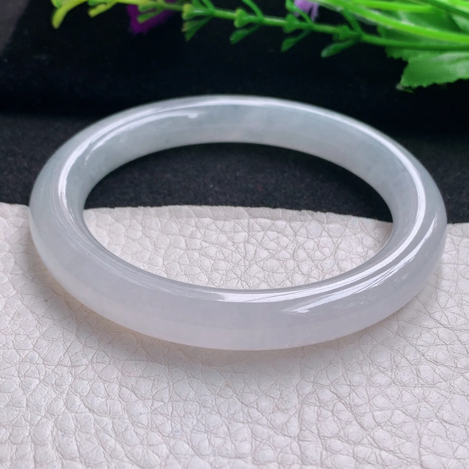 nr实拍56*9.3美人镯 天然缅甸翡翠冰纯玉手镯 圆条美人镯